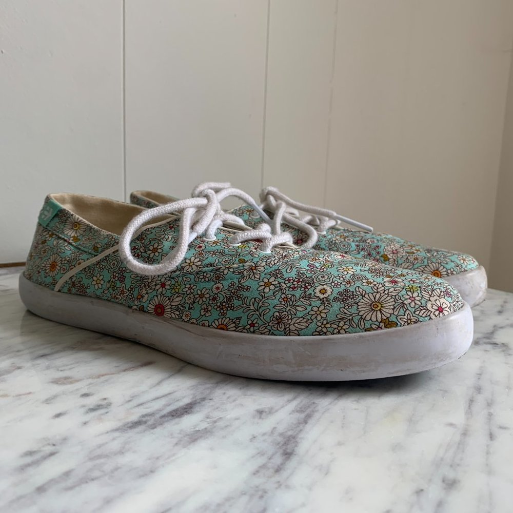 Women's Etnies Floral Sneakers size 8 - Picture 2 of 12